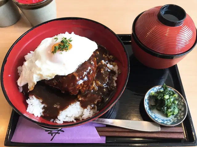 にっぽんの洋食 新川 津々井