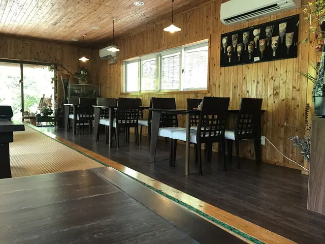 【閉業】カフェ七色の風