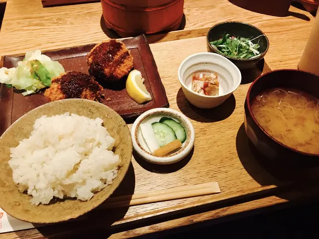 ごはんや 一芯 代官山