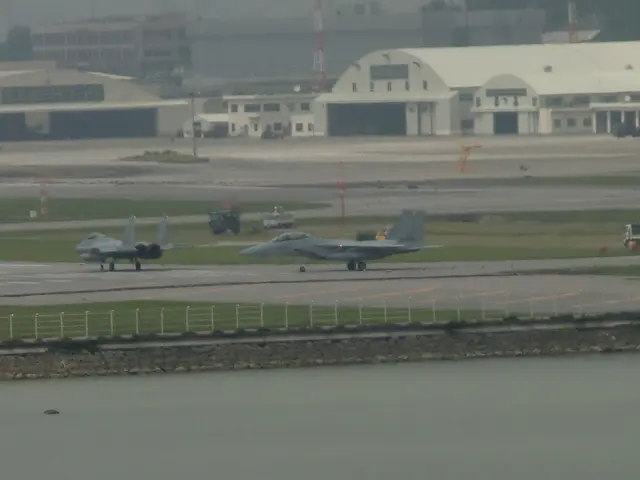 瀬長島