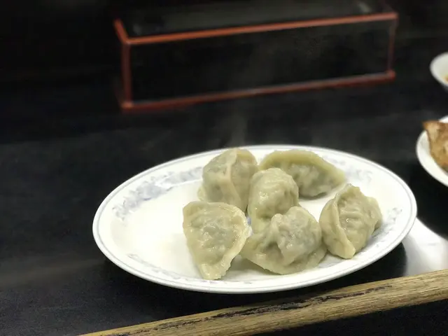 【閉店】名前のない餃子屋