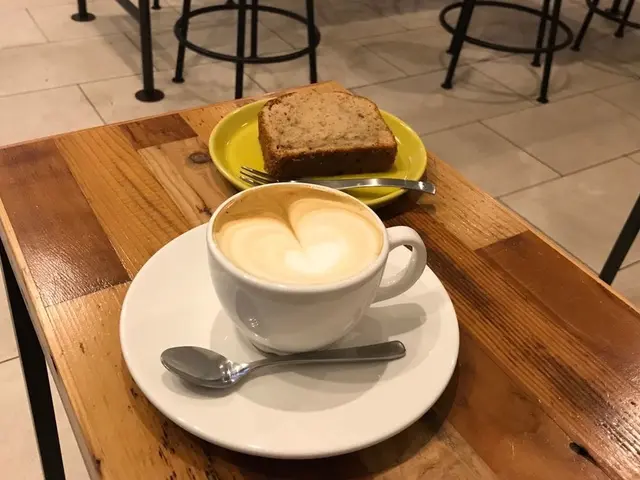 4/4 SEASONS COFFEE Shinjuku