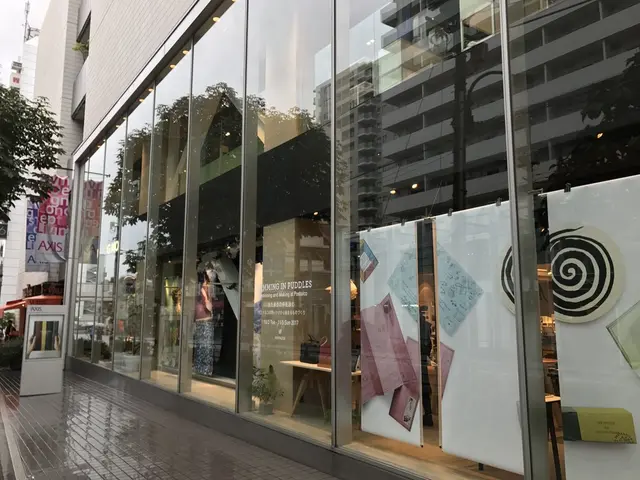 LIVING MOTIF（リビングモティーフ）