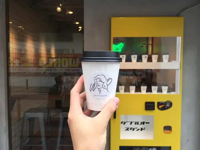 ウィズアウトスタンド shinsaibashi （W/O STAND） 