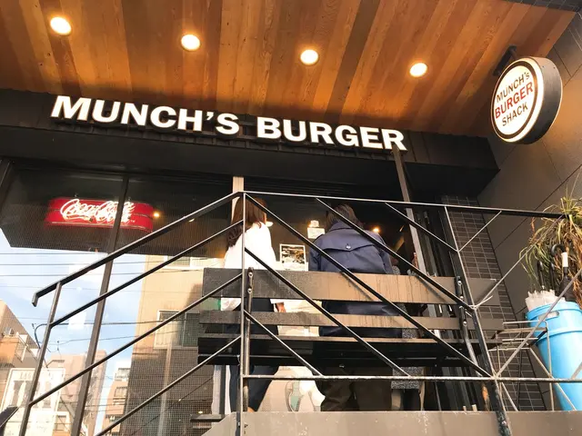 MUNCH'S BURGER SHACK（マンチズ バーガー シャック）