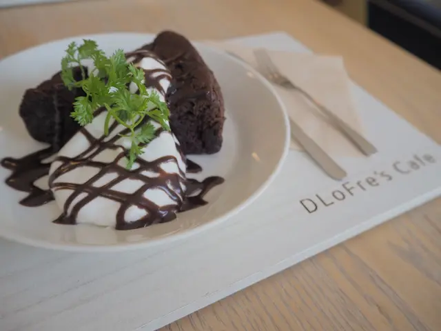 ドロフィーズカフェ （DLoFre's Cafe）