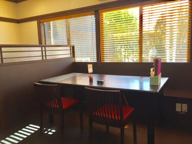 馬刺し専門店 桜屋