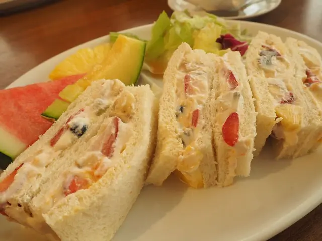 【閉業】果実園リーベル 新宿店