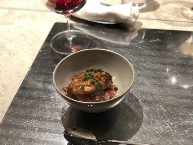 西麻布 K+ （カゲロウプリュス）