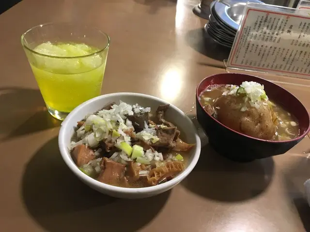 もつ焼ウッチャン 新宿思い出横丁店