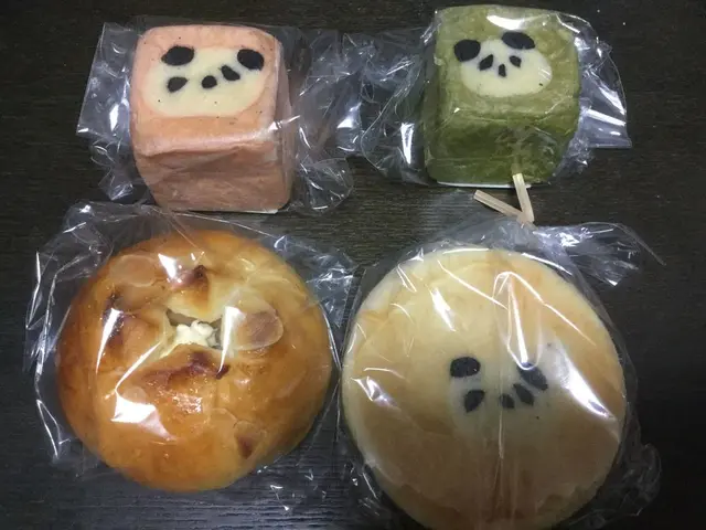 カフェ百時 勝川TANEYA店