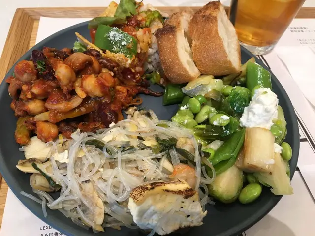 LEXUS MEETS … （レクサス　ミーツ）