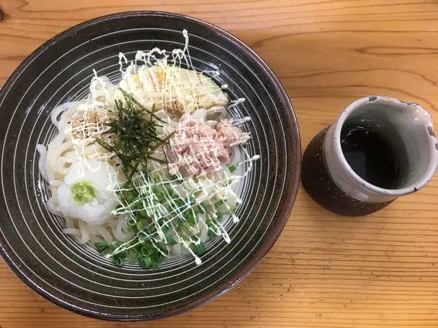 うどん 陣 （旧：とす麺之介）