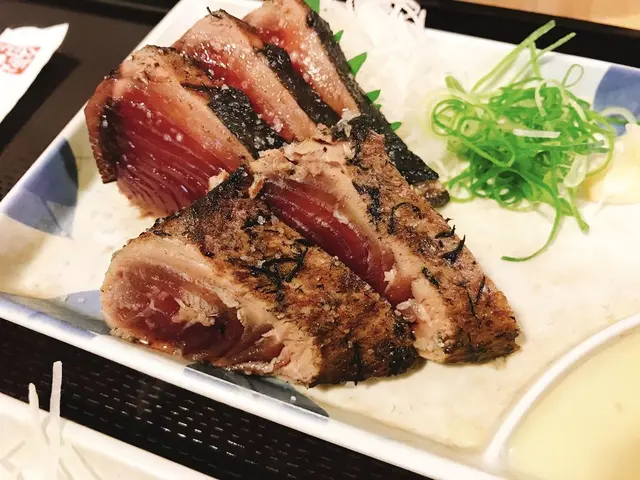 明神丸 ひろめ市場店 （みょうじんまる）