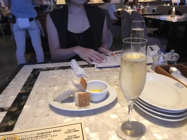 POSILLIPO（ポジリポ）