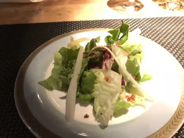 MANHATTAN TABLE