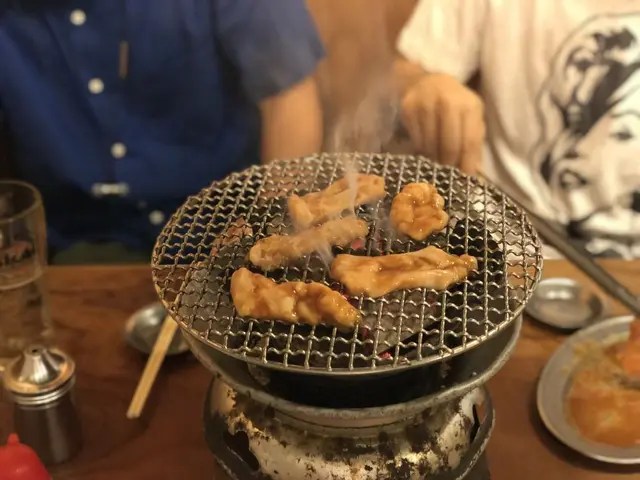 ホルモンの店 まさる
