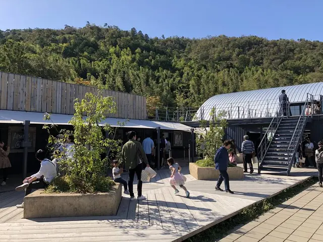 ラコリーナ近江八幡