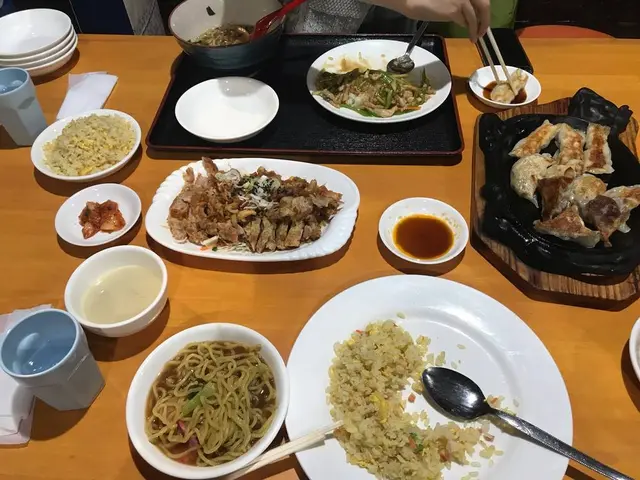 中華料理 餃子坊 名寄店