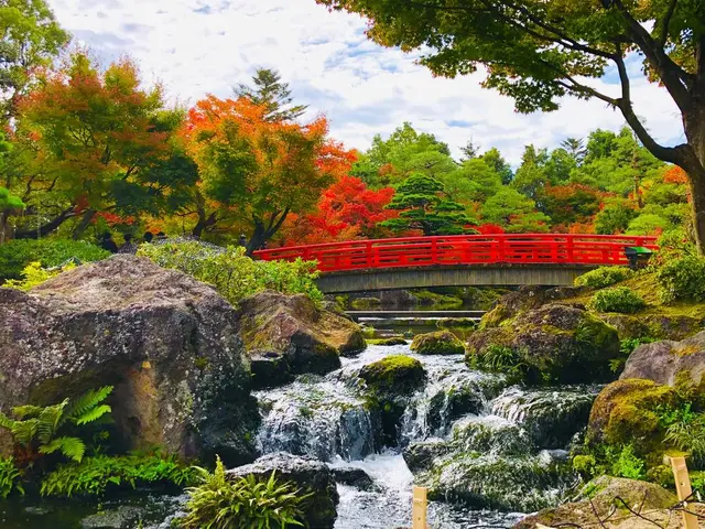 由志園