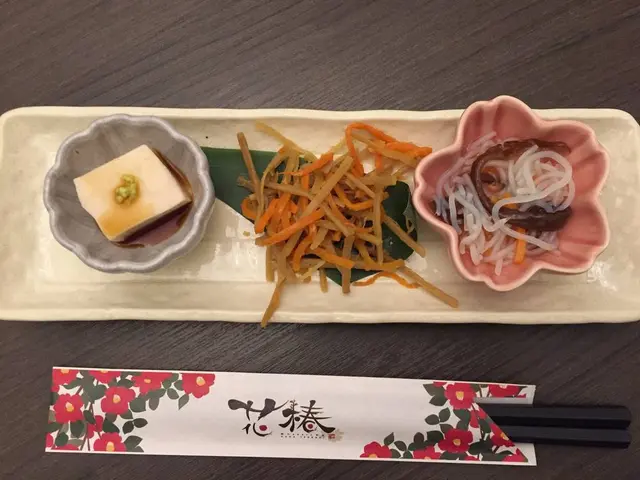 花椿 イーマ梅田店