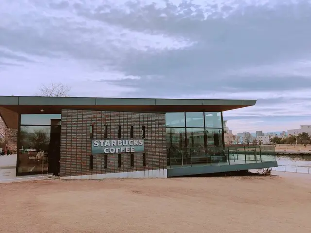 スターバックスコーヒー 富山環水公園店（STARBUCKS COFFEE）
