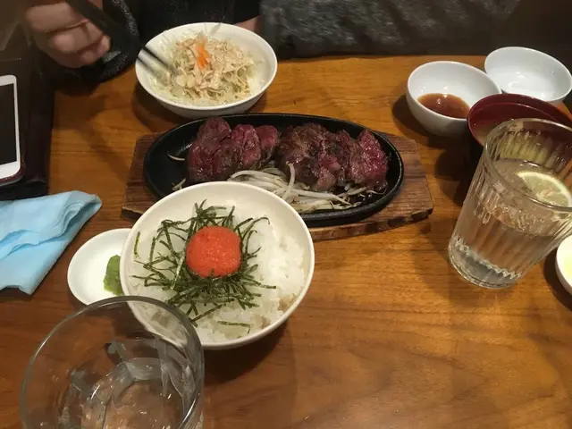 肉バル にはち
