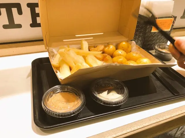 フリッツフリッツ マルイ博多店