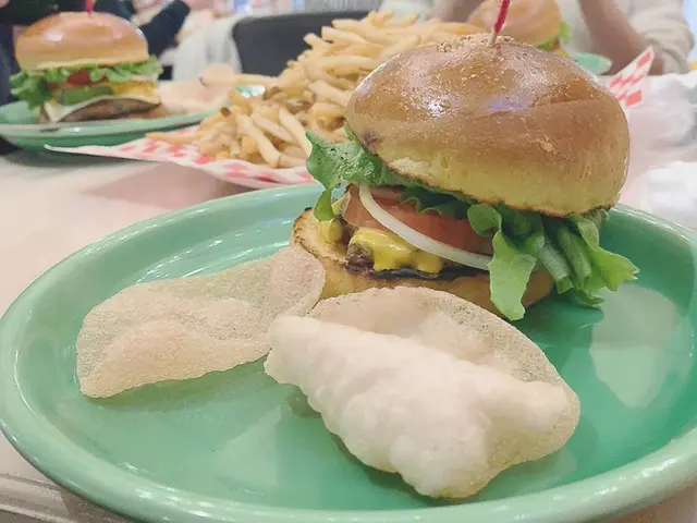 テディーズ ビガー バーガー 表参道店