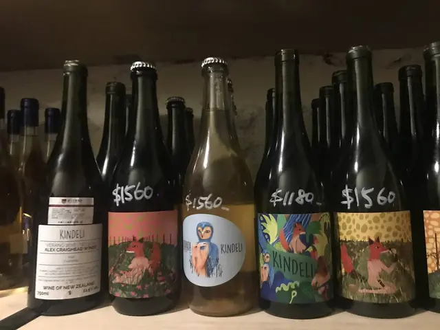 Dancing Elephant Wine Bar 跳舞大象葡萄酒専売
