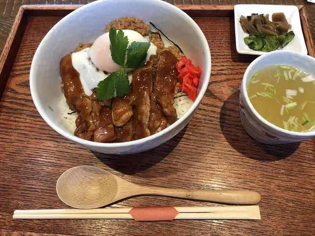 水郷のとりやさん須田本店