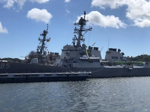 YOKOSUKA軍港めぐり