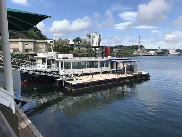 YOKOSUKA軍港めぐり