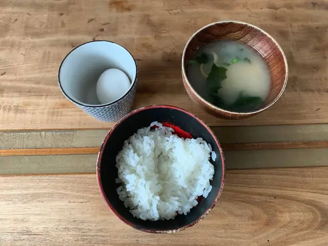 Hostel YUIGAHAMA + SOBA BAR