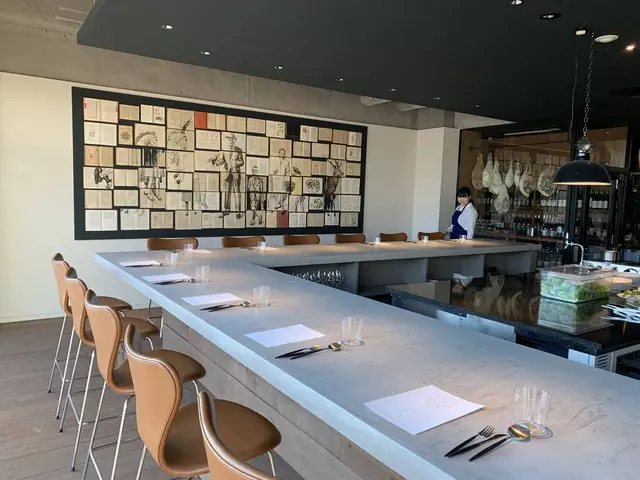 箱根本箱 / Hakone Honbako