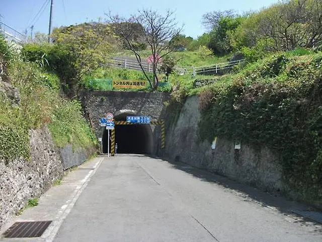 香焼安保トンネル