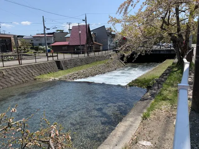 〒052-0101 北海道有珠郡壮瞥町滝之町２４７−５