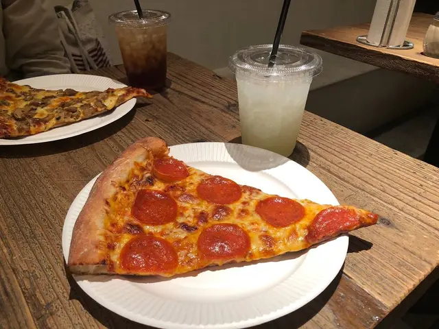 PIZZA SLICE 2