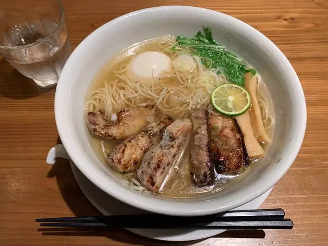 らーめん工房 りょう花 徳島川内店