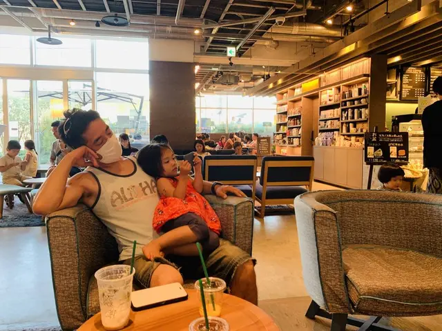スターバックスコーヒー 湘南 蔦屋書店