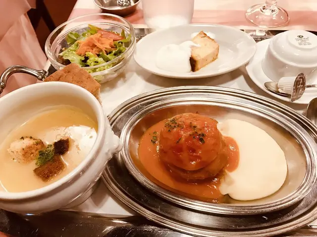 クレッソニエール