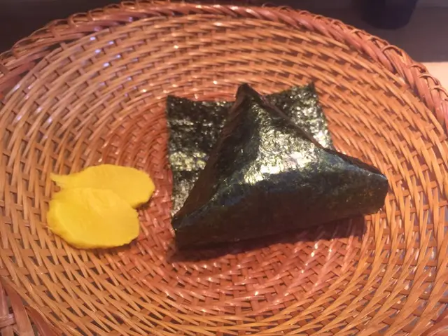 おにぎり浅草宿六