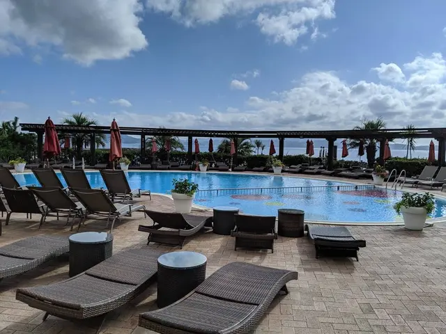 アオアヲナルトリゾート