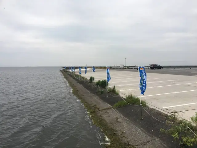 黒壁スクエア