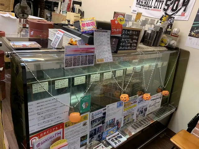 Koshien Coffee Roasters コウシエン コーヒー ロースターズ 甲子園珈琲 珈嗜園