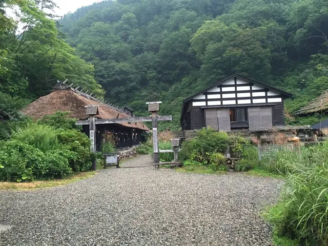 鶴の湯温泉