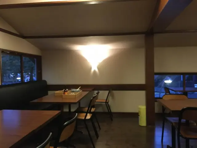 カモス ヒビヤ （KAMOS HIBIYA）