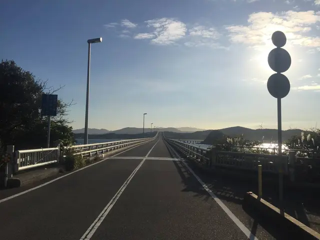 角島大橋 (つのしまおおはし)