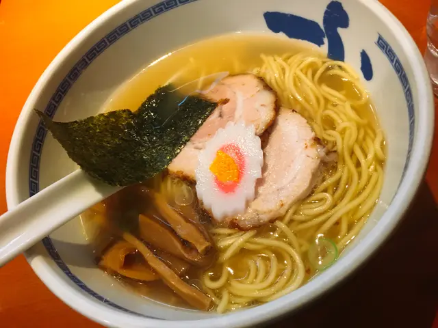 たけちゃんにぼしらーめん