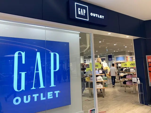 Gap Outlet 三井アウトレットパーク横浜ベイサイド店